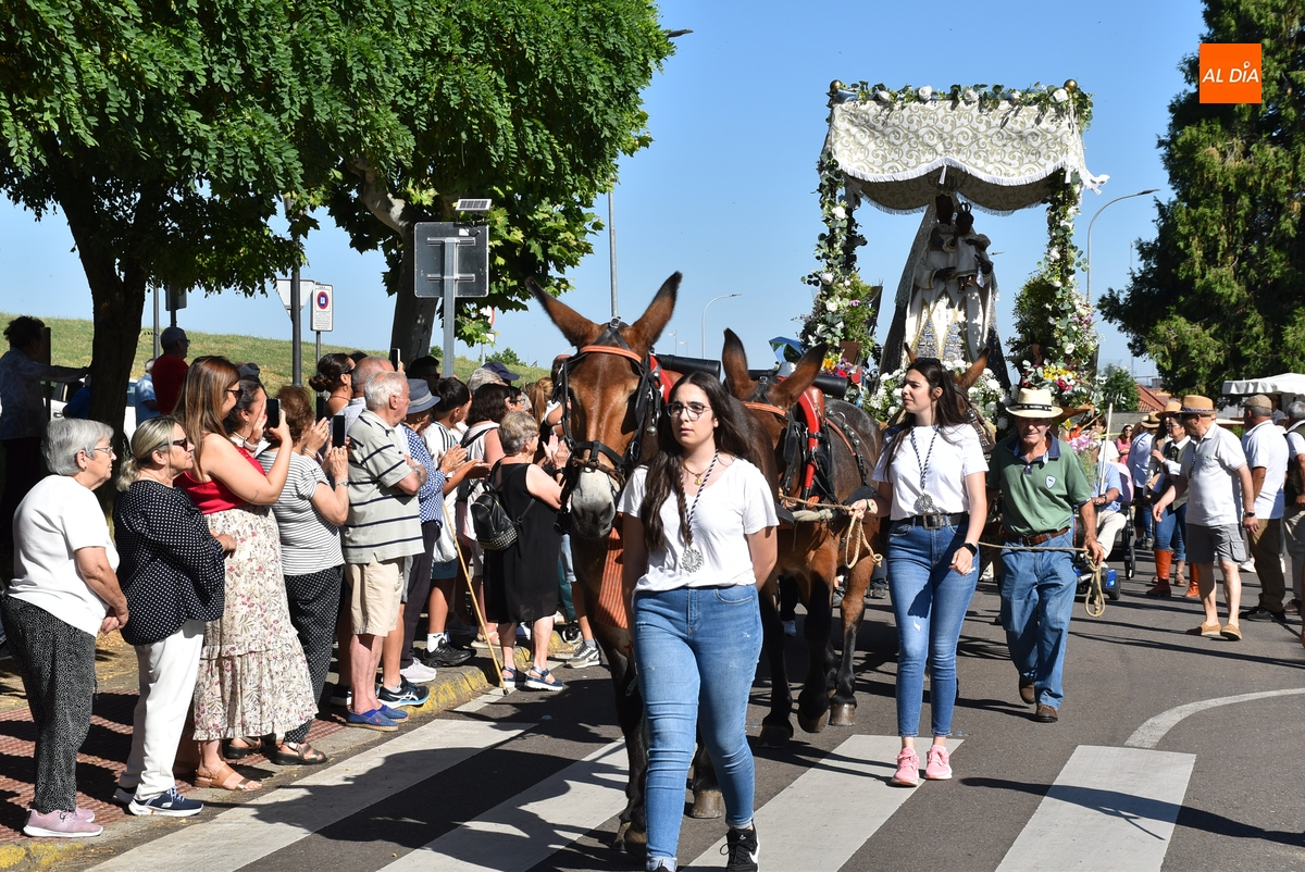 Los romeros ponen rumbo al Santuario del Risco Mariano invitados a ser peregrinos de esperanza