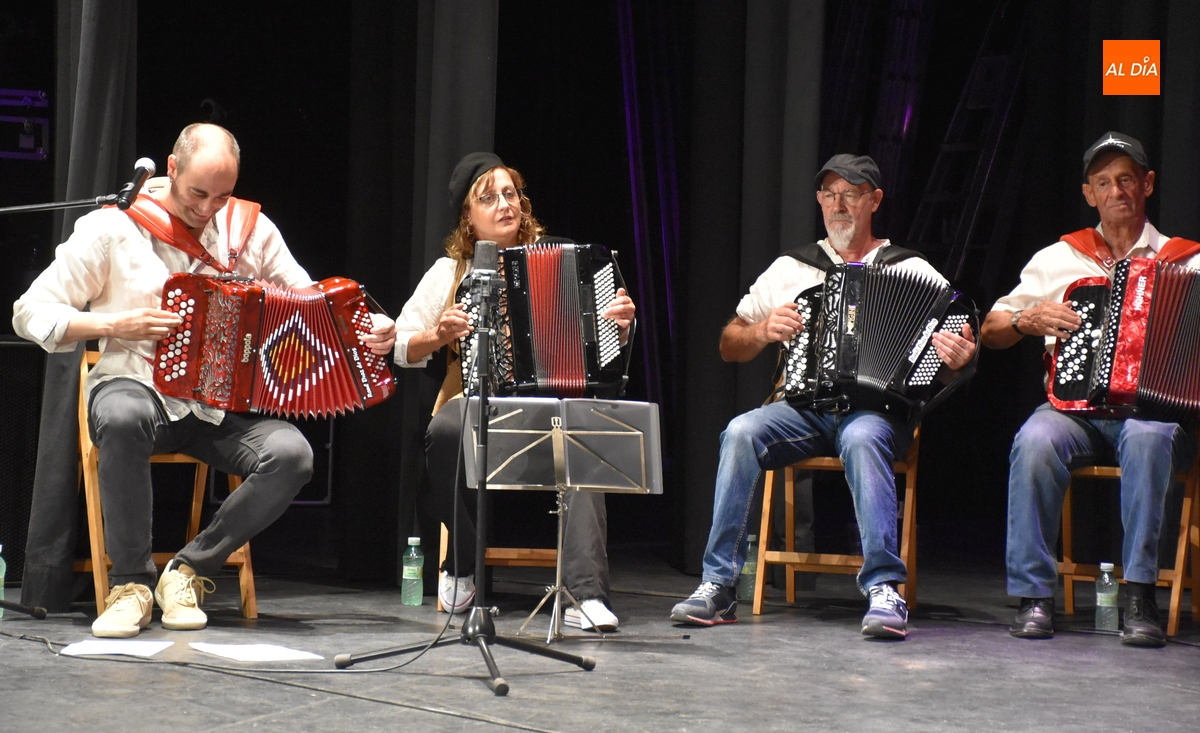 Los alumnos de Acordeón y Música de Raíz cierran el curso ofreciendo una audición