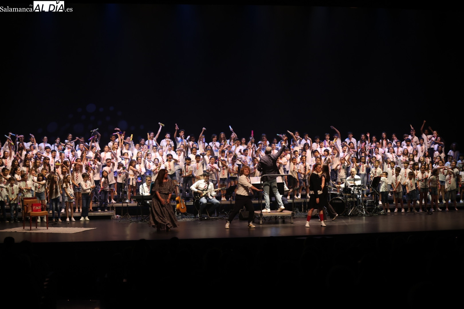 1.000 alumnos de 12 colegios participan en el musical ‘Si Jesús hubiera tenido Instagram’ (FOTOS Y VÍDEO)