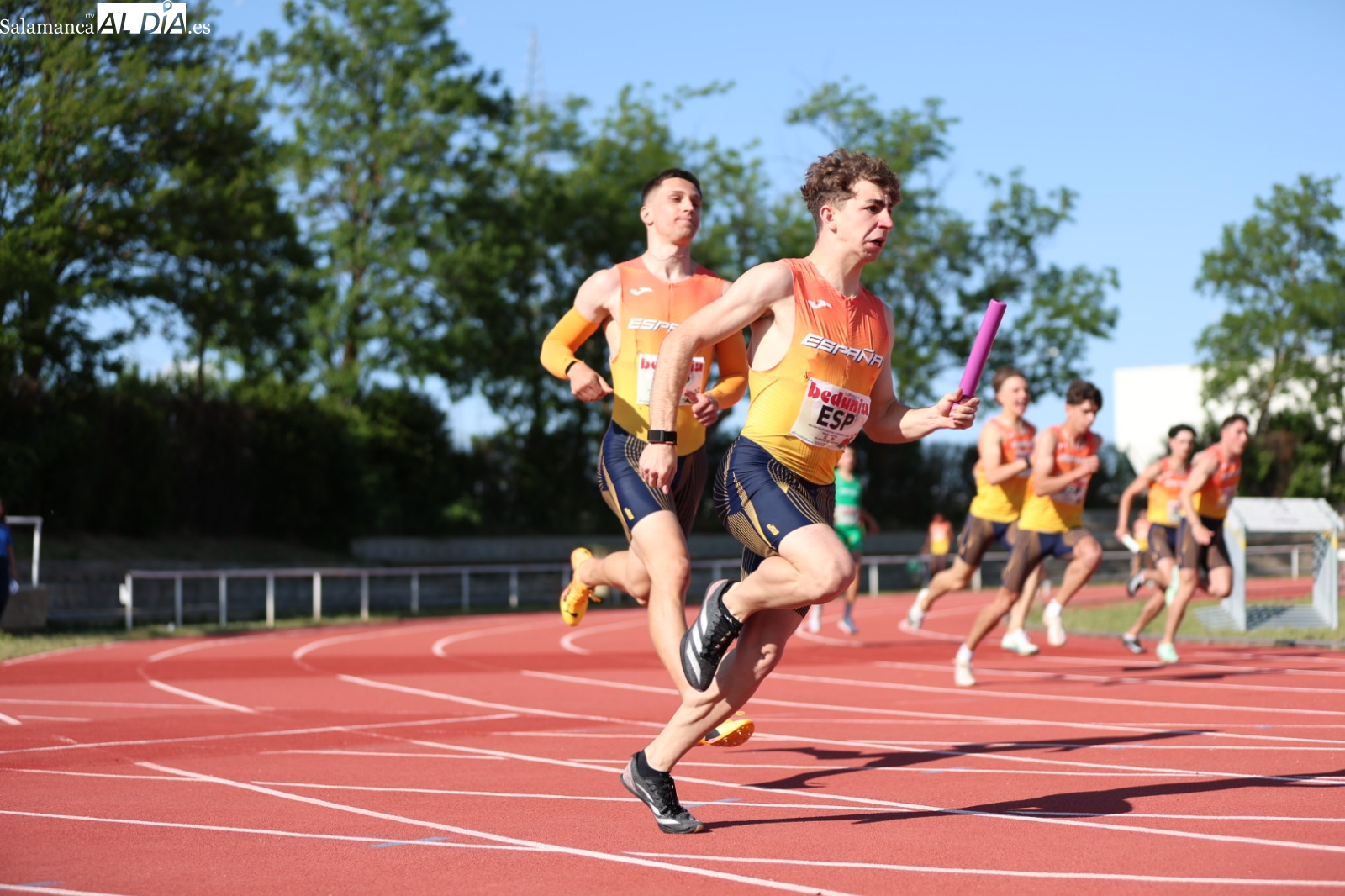 El Encuentro Internacional de Relevos 4x100 España-Portugal llena de talento Las Pistas (FOTOS)