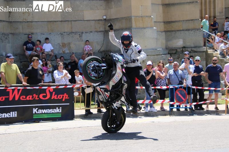 El riesgo y la pericia de Cuadrado Stunt conquistan Alba de Tormes