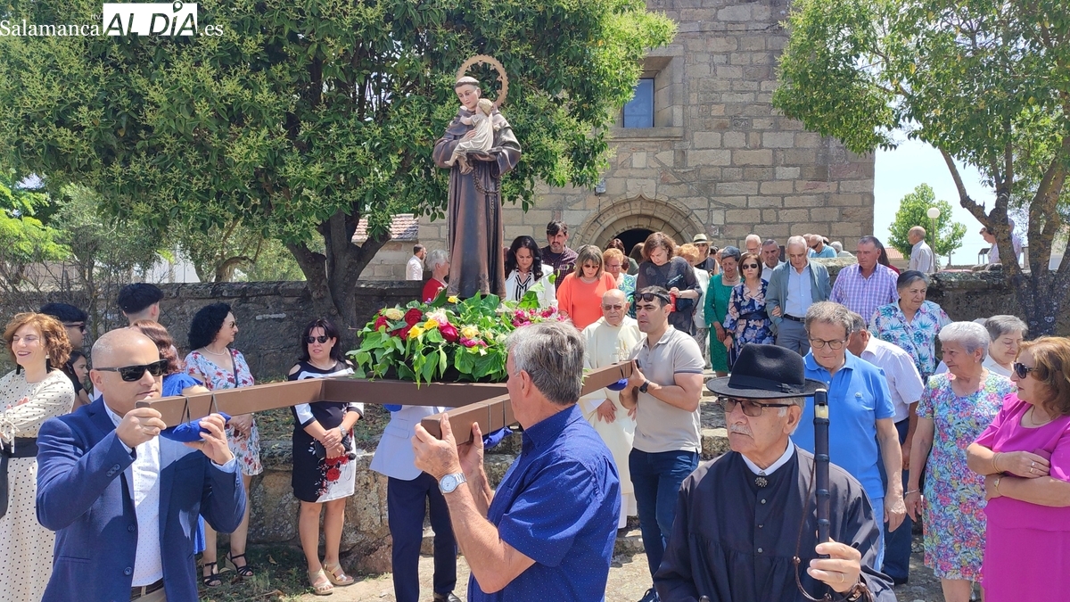 Cerralbo honra a San Antonio entre devoción, estrenos y un emotivo recuerdo