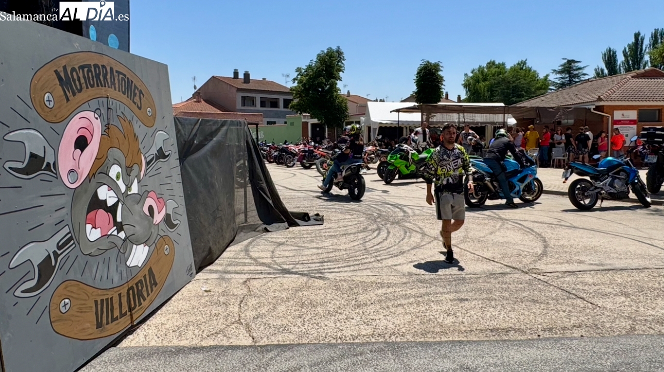 La VI Quedada Motera Motorratones de Villoria se consagra como una gran jornada festiva con miles de participantes