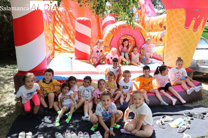 Gran ambiente en la Fiesta de Fin de Curso del Colegio Santa Isabel