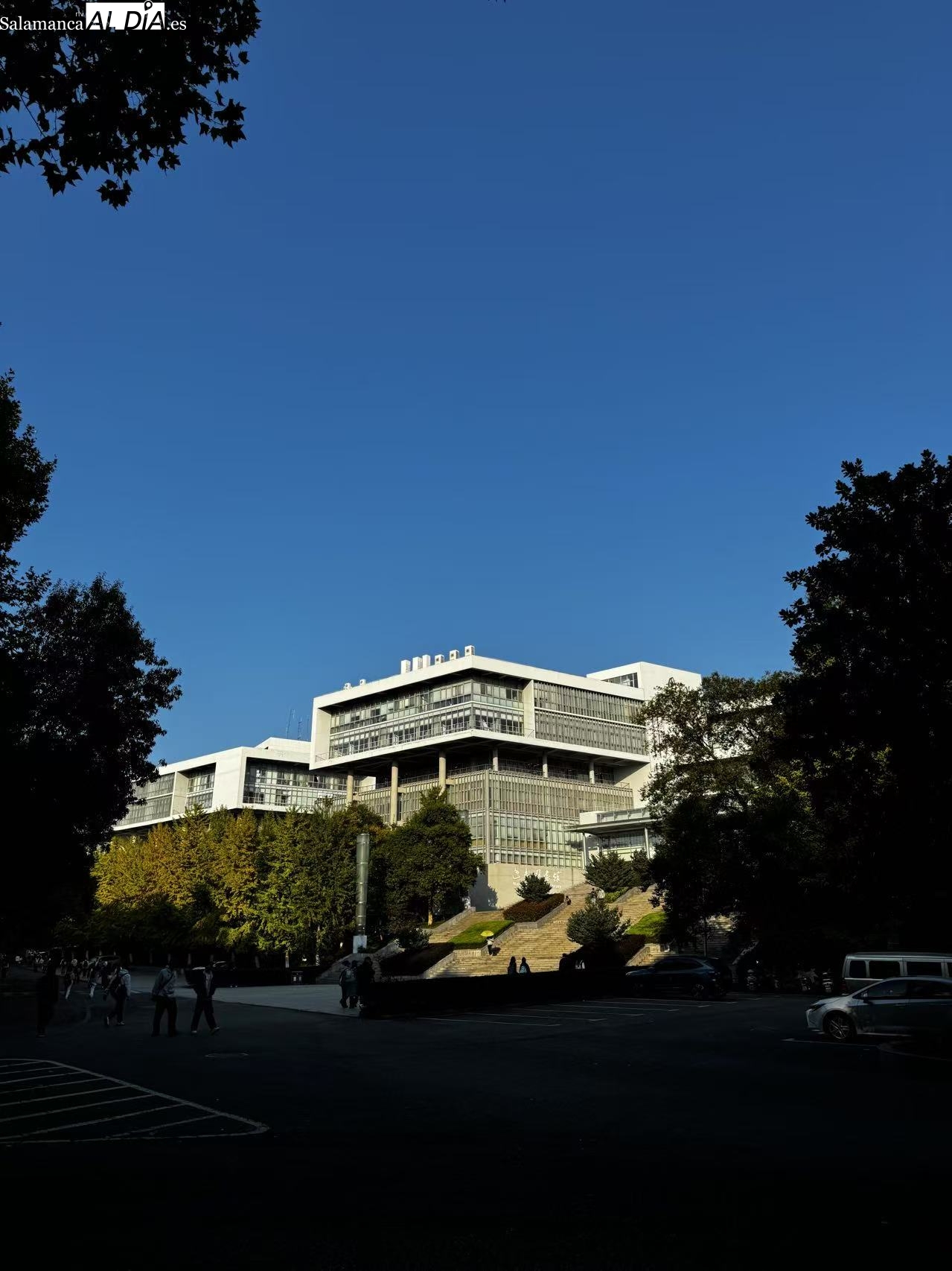 Relación de sucesos literarios a orillas del lago Xuanwu