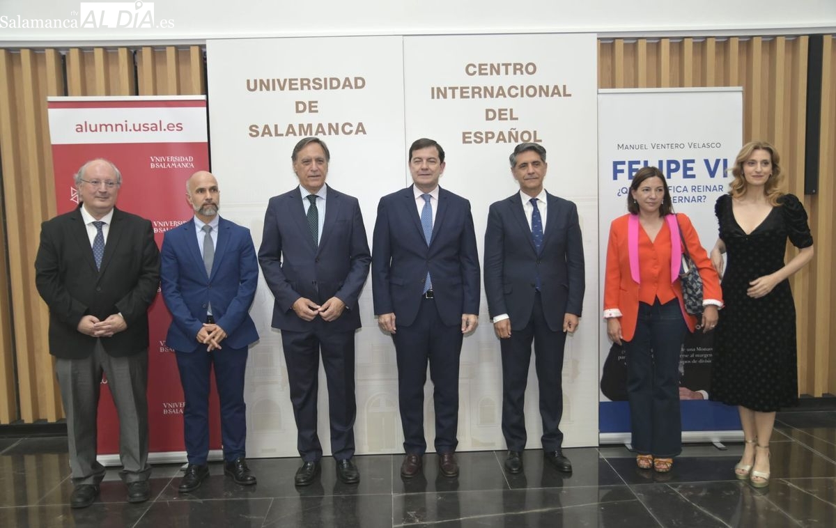 FOTOS | El complejo papel de Felipe VI, a debate en Salamanca