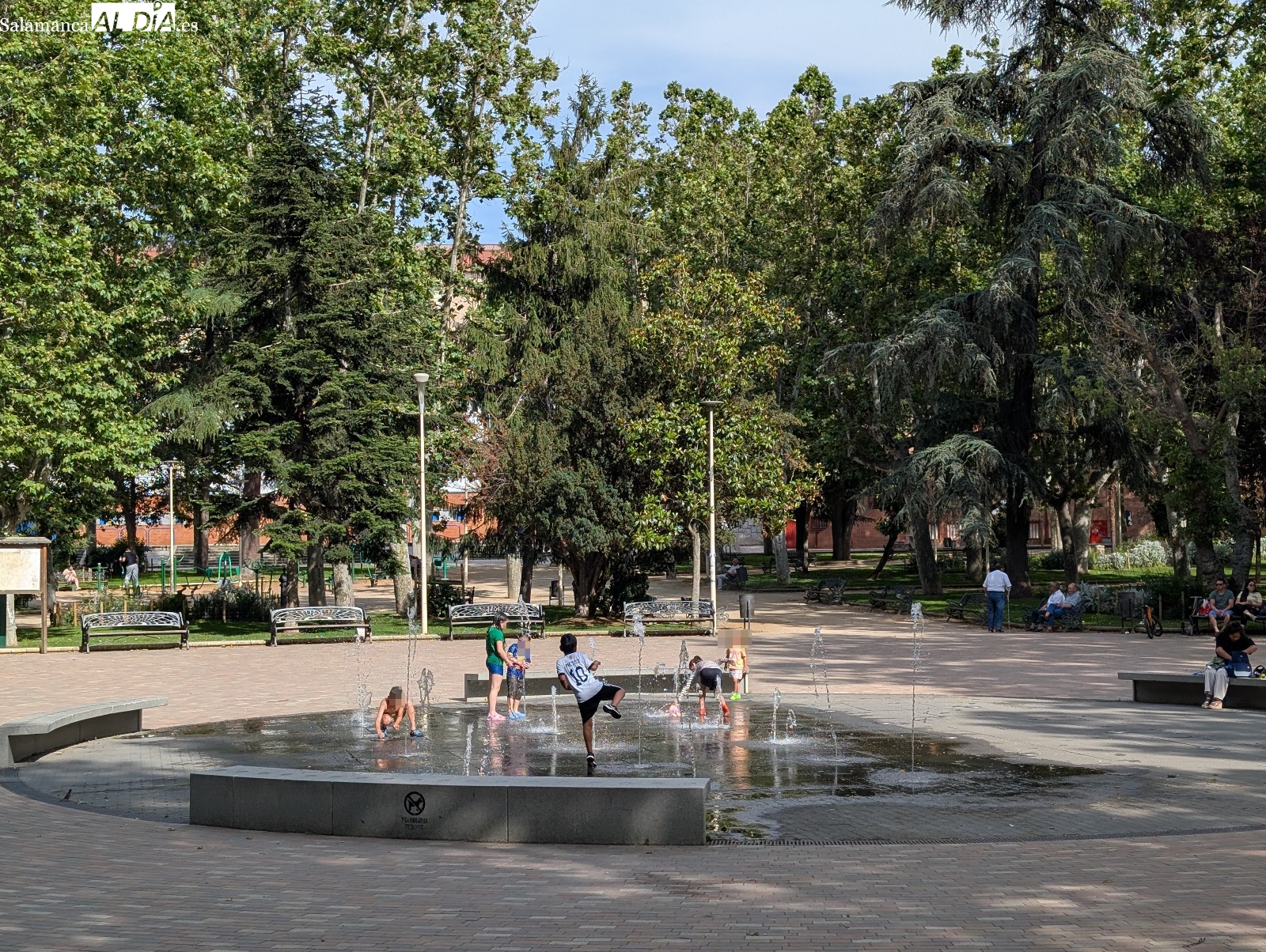 FOTOS | La Alamedilla, una piscina improvisada en el centro de Salamanca    