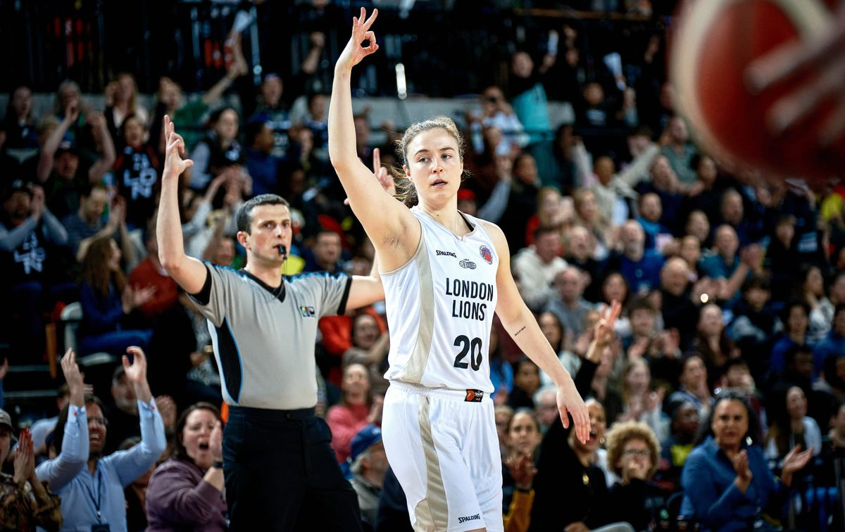 Abby Meyers, puntos y calidad para el exterior del Avenida