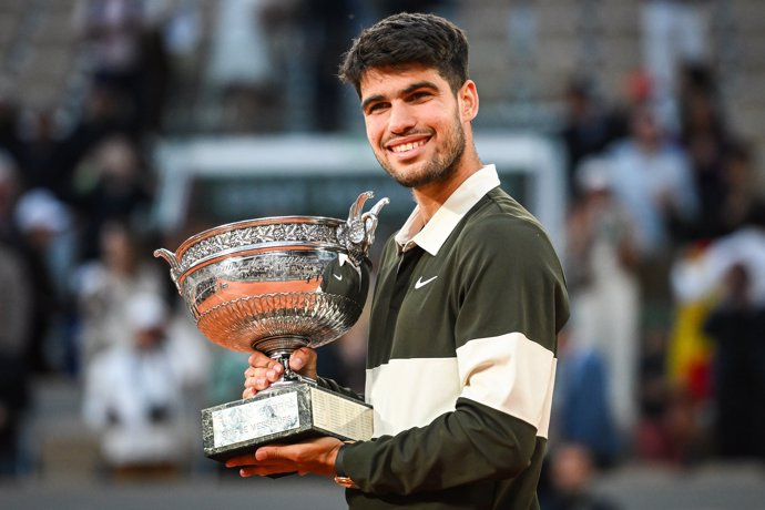 Alcaraz gana su segundo Roland Garros en la final más larga de la historia 