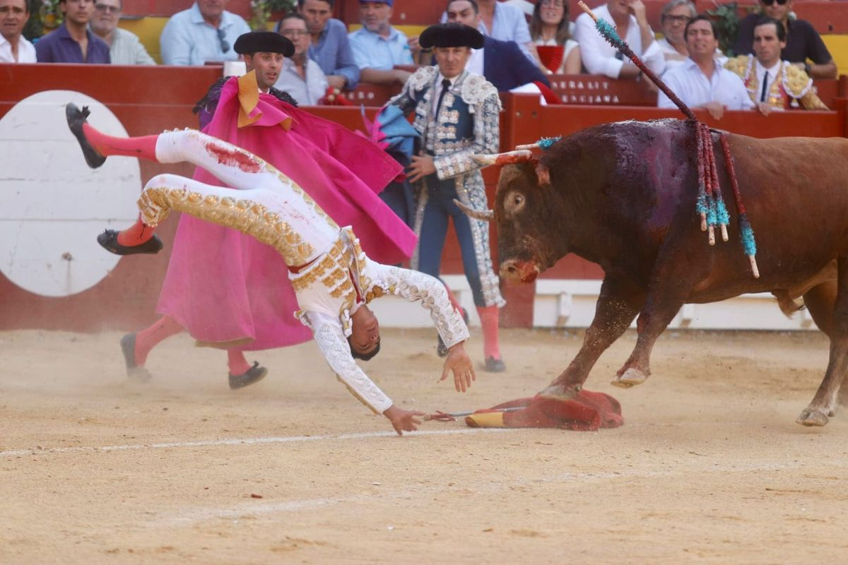 VÍDEO Y FOTOS | Marco Pérez, herido en Alicante 