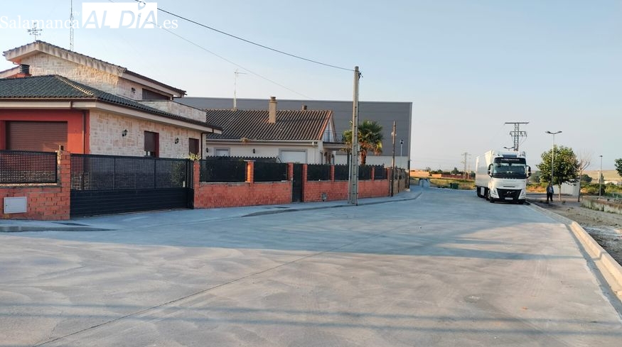 El Ayuntamiento completa la modernización de un tramo de la calle La Verbena