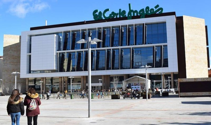 El Corte Inglés de Salamanca da el pistoletazo de salida a sus Ventas Privadas con descuentos de hasta el 30%