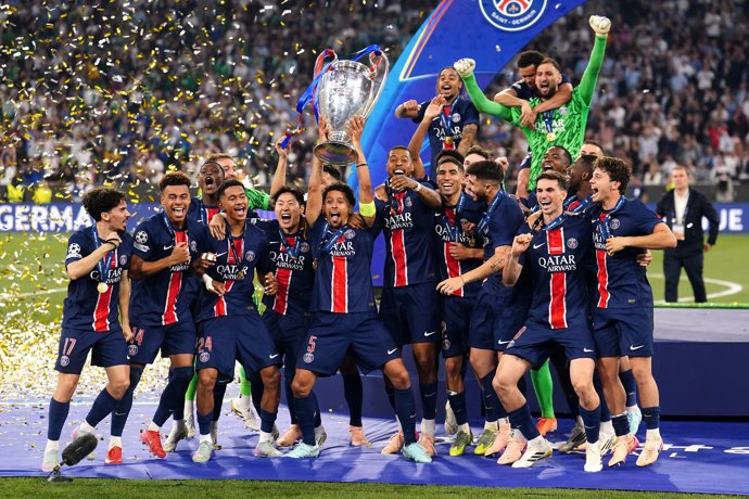 El PSG conquista por fin la Champions con un sensacional Luis Enrique (5-0)