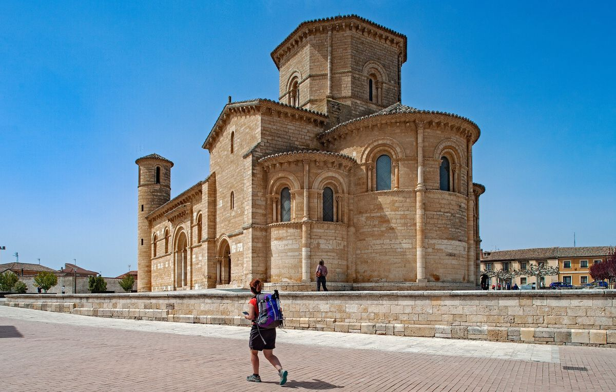 Más de 35 templos abren sus puertas a los peregrinos del Camino de Santiago Francés en Castilla y León 