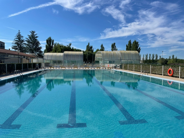 Las piscinas de Alba de Tormes abren el 21 de junio con jornada gratuita y mejoras en las instalaciones