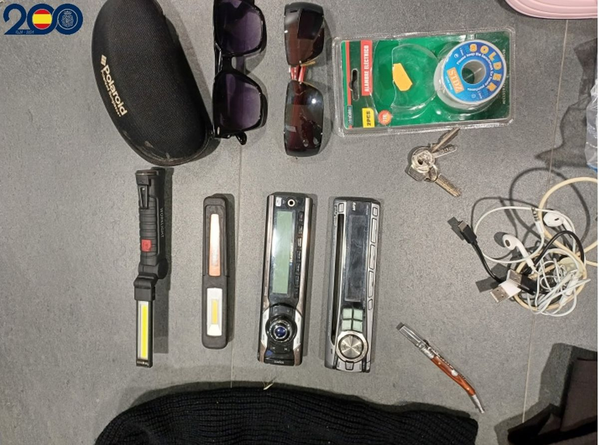 Pillados in fraganti: una pareja detenida por robar en varios coches en un aparcamiento de Salamanca