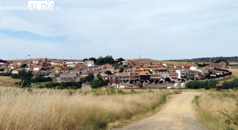 Vecinos de Terradillos denuncian cortes y escasez de agua recurrentes