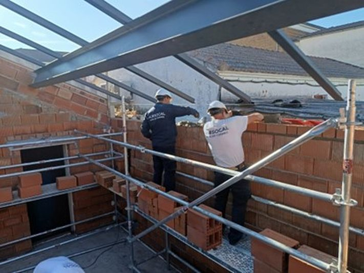 Los programas PINECOAL y ALBSOCAL consolidan su impacto formativo y laboral