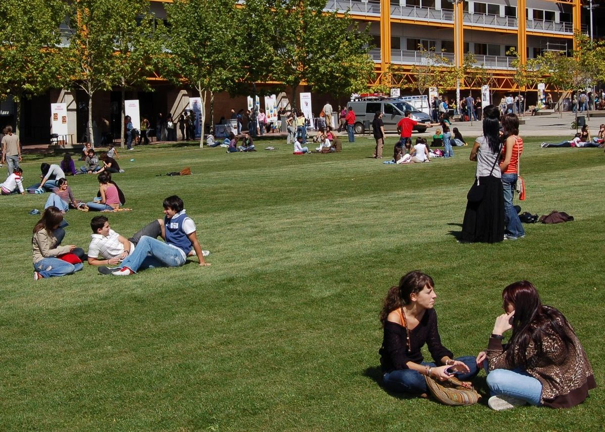 La USAL roza los 5.700 nuevos alumnos y abre el último plazo de matrícula con notas de corte a la baja