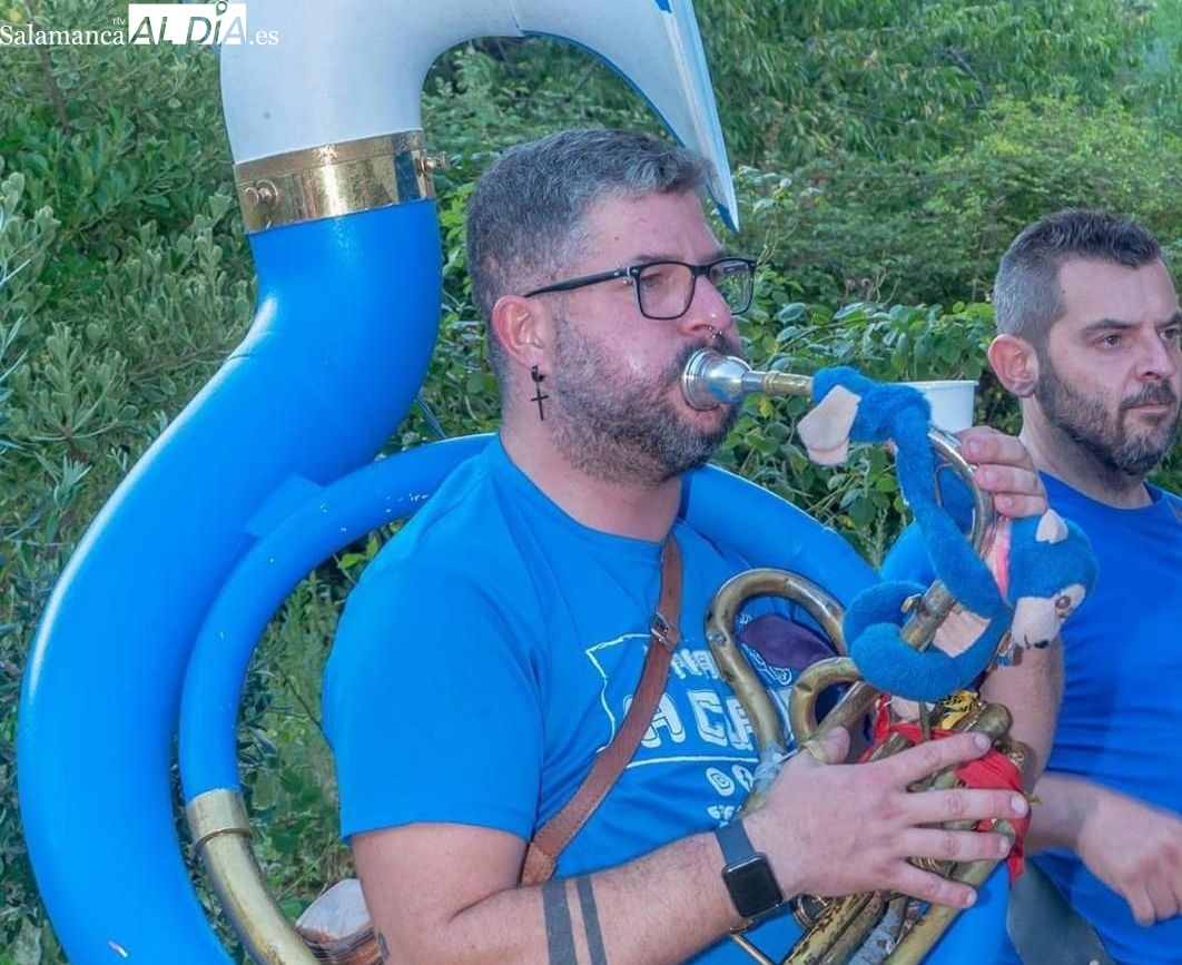 Carlos Juanes, músico: No me imagino una fiesta de un pueblo sin una charanga