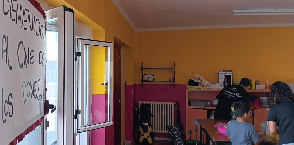 Una quincena de chavales participa en el campamento urbano de Cáritas