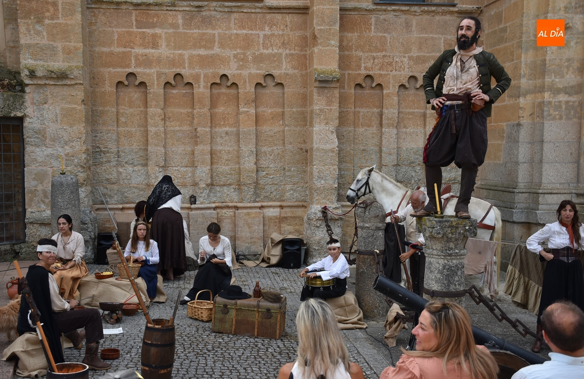 El Taller de Teatro Intergeneracional estrena una obra que recrea la vida durante el asedio francés