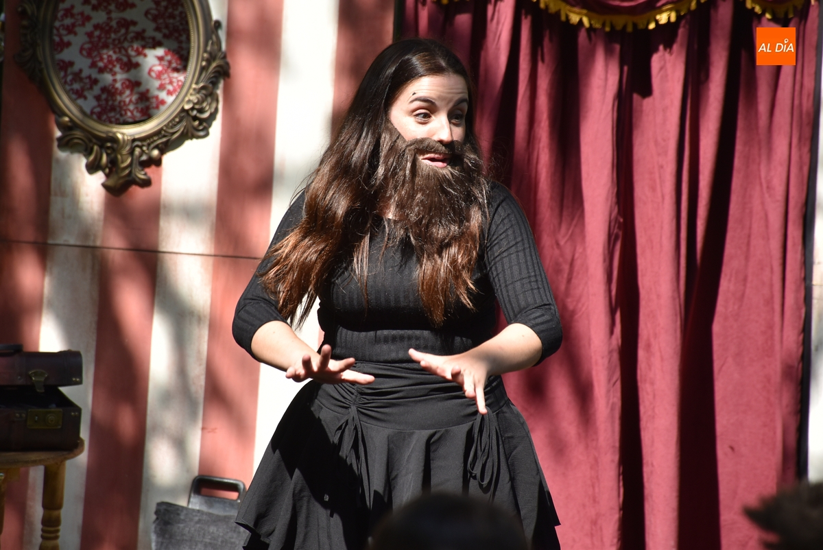 Popy Vegas da a conocer ‘El circo de los monstruos’ dentro del programa de La Florida