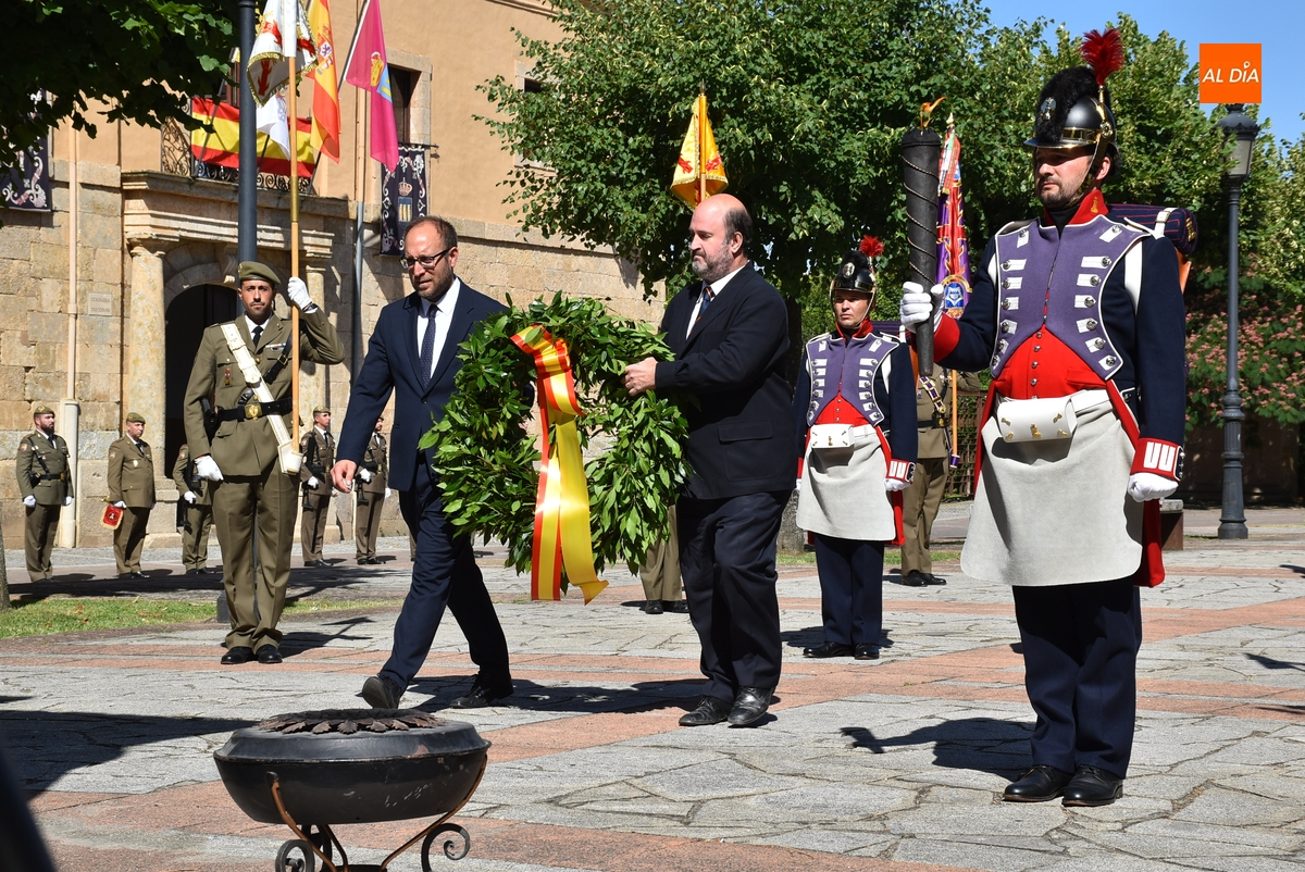 Ciudad Rodrigo recuerda solemnemente a los que murieron por la patria hace 215 años