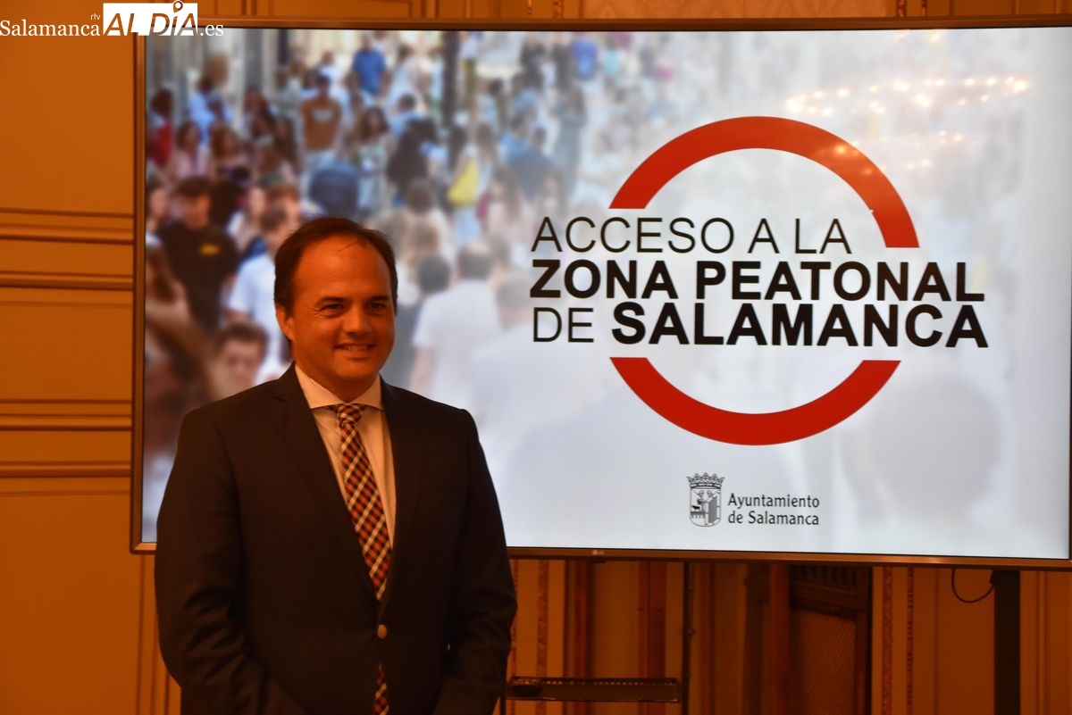 ¿Serán multados los casi 9.000 vehículos que han accedido sin permiso al centro de Salamanca?