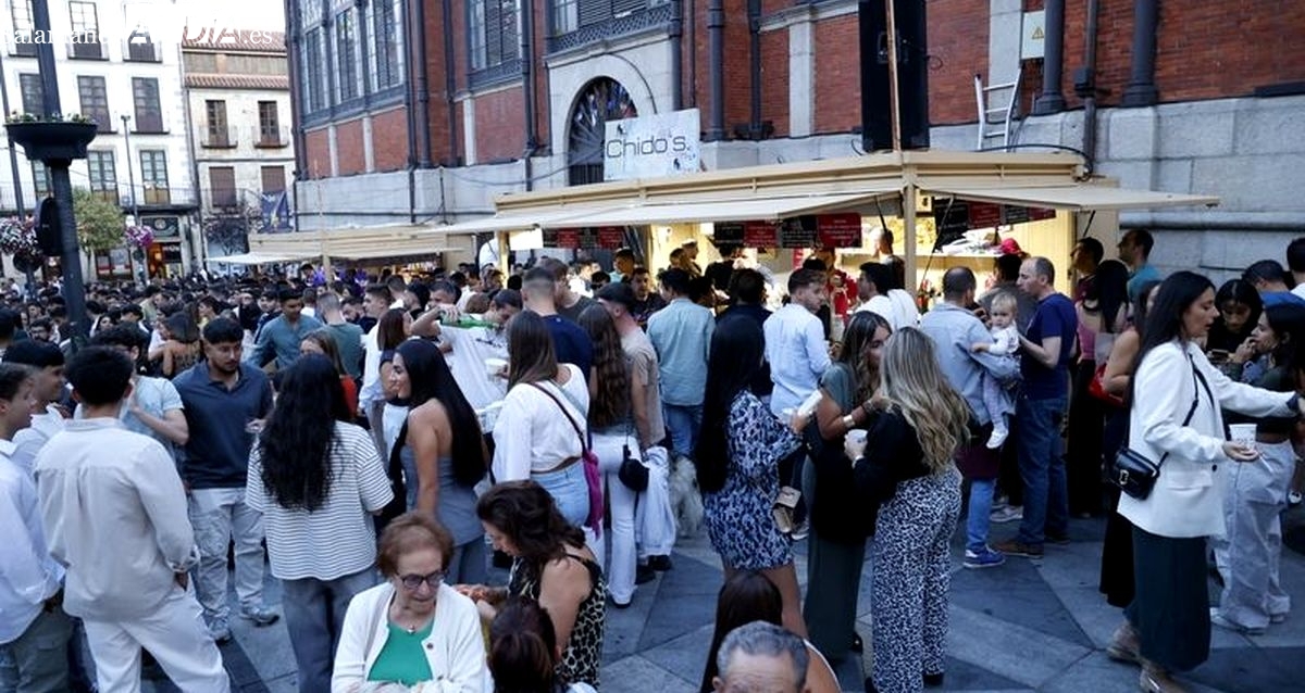 Proponen un plan para evitar urinarios y casetas de la Feria de Día junto a monumentos