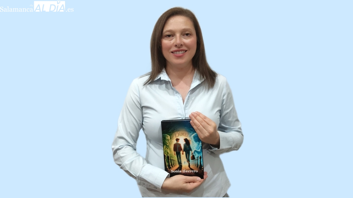Un sueño cumplido 30 años después: la lumbralense Sonia Herrero publica Dime