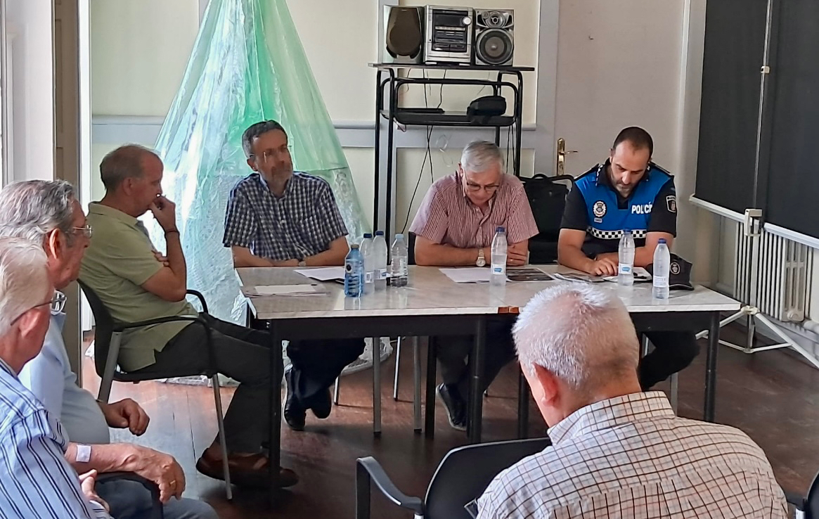 La festividad de San Cristóbal arranca con una conferencia sobre alcohol, drogas y accidentes