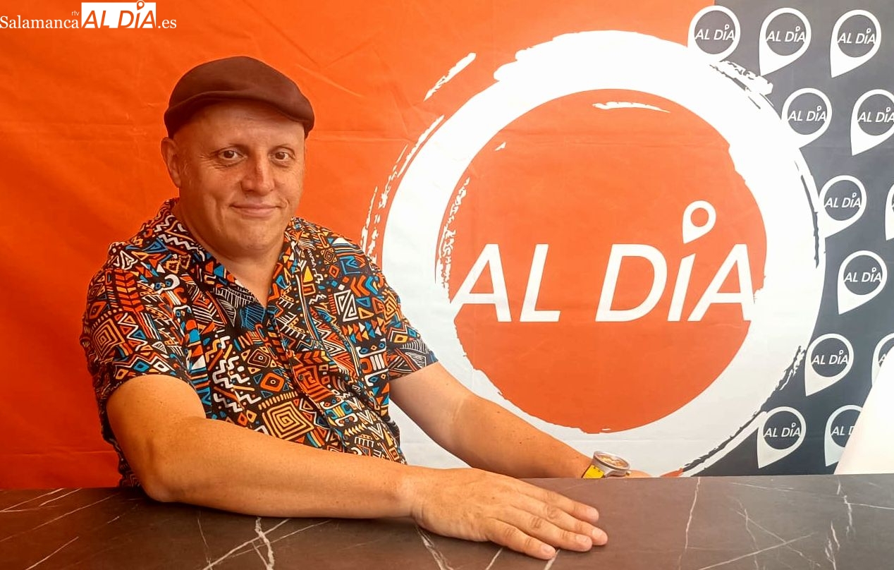 Somos currantes del verano, con casi 100 funciones solo en agosto, afirma Julián Fonseca (Kamaru Teatro)