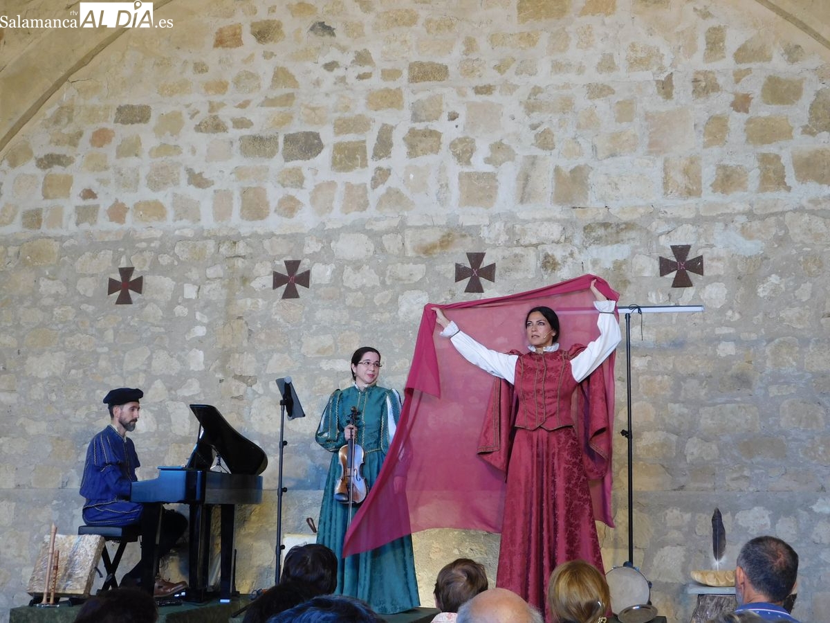 FOTOS | Arcos y Ecos deleita en la ermita de la Encarnación de La Orbada