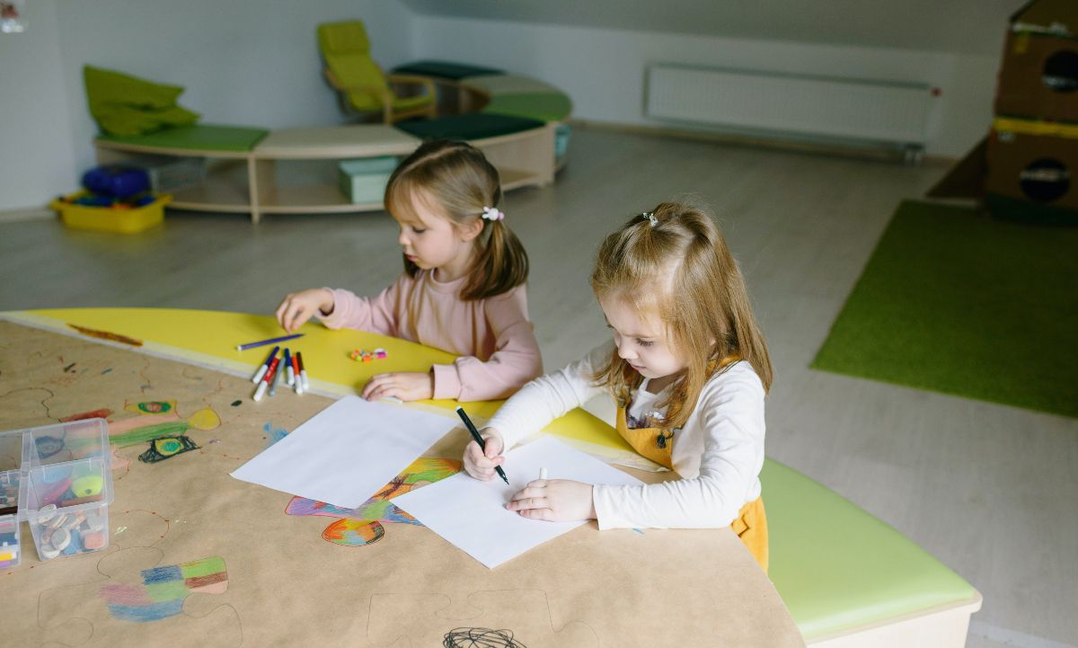 Las familias de Castilla y León pagarán lo mismo por Madrugadores y Tardes en el Cole  
