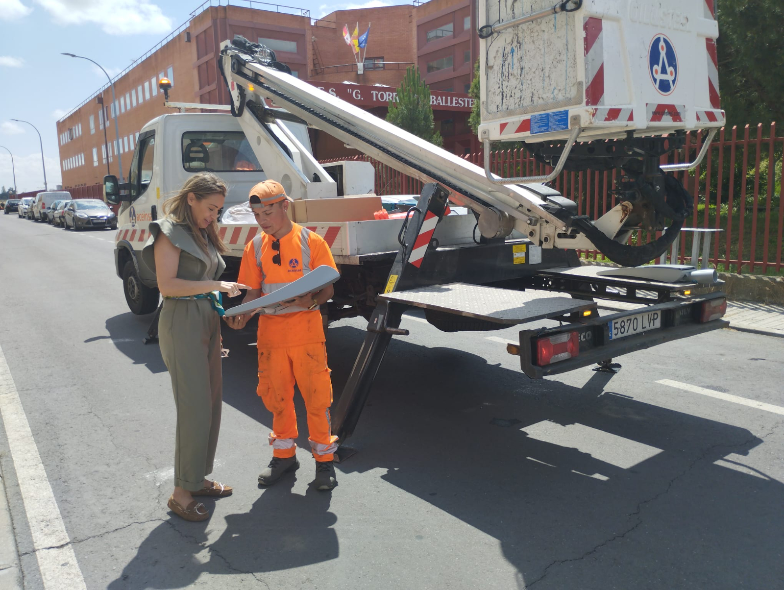 Santa Marta moderniza la iluminación del barrio San Blas con la sustitución de 40 puntos de luz