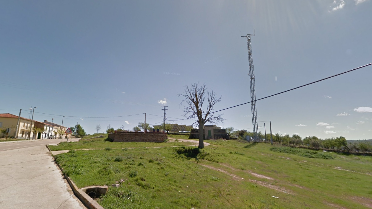 Vecinos de La Fregeneda denuncian llevar dos días aislados por una avería masiva de Movistar