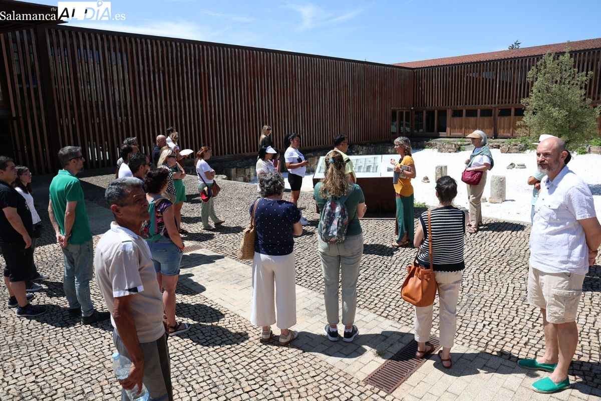 VÍDEO Y FOTOS | El Cerro de San Vicente desvela sus orígenes con visitas guiadas gratuitas