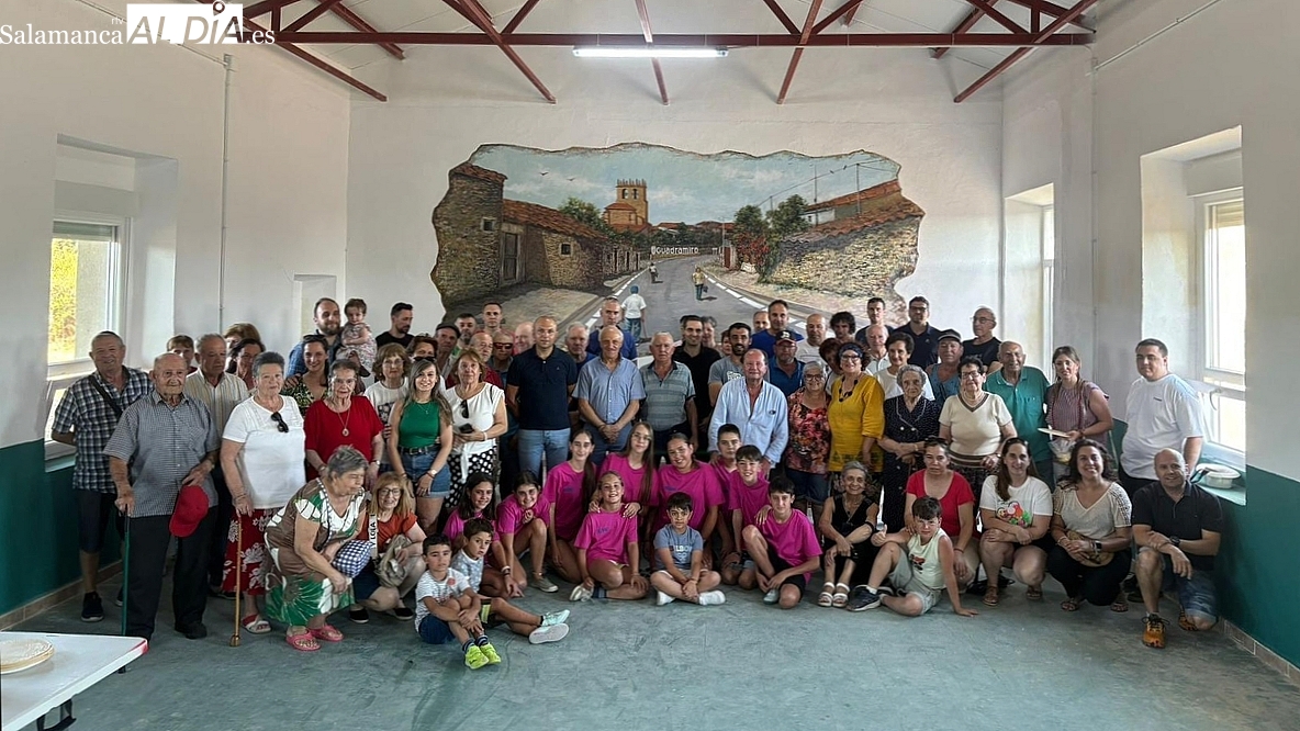 Un nuevo mural de Valeriano Salgado da el pistoletazo de salida a las fiestas de Guadramiro