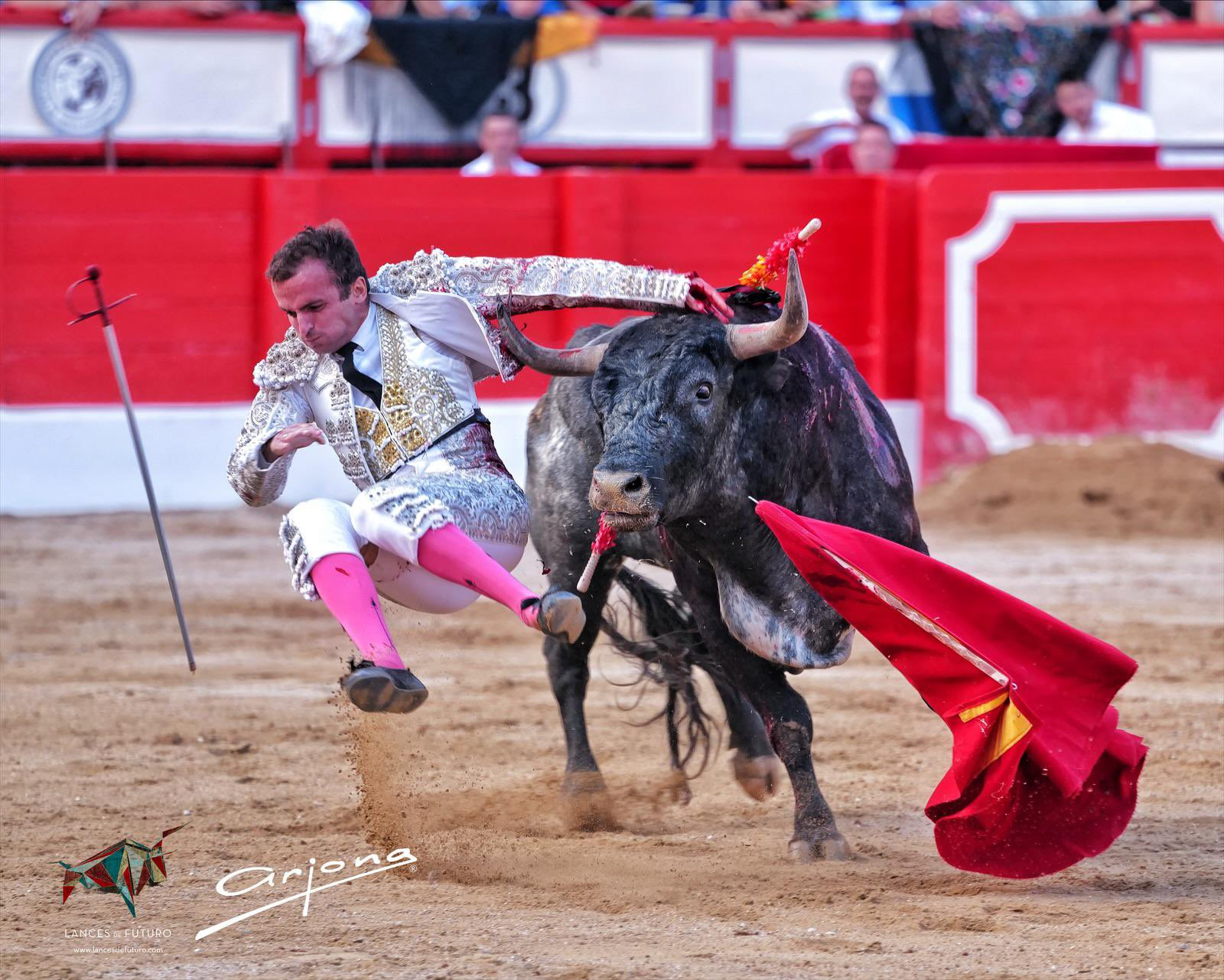 Tarde épica de Damián Castaño en su reaparición en Santander