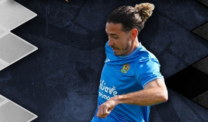 El delantero Aarón Piñán, nuevo jugador de Unionistas 