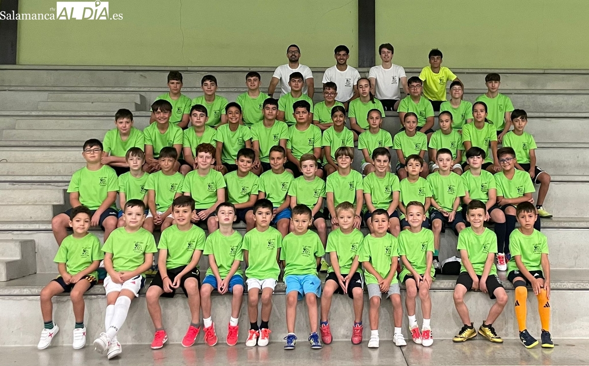 El fútbol sala se adueña del verano en Vitigudino con un campus de formación y el V Torneo de Ferias