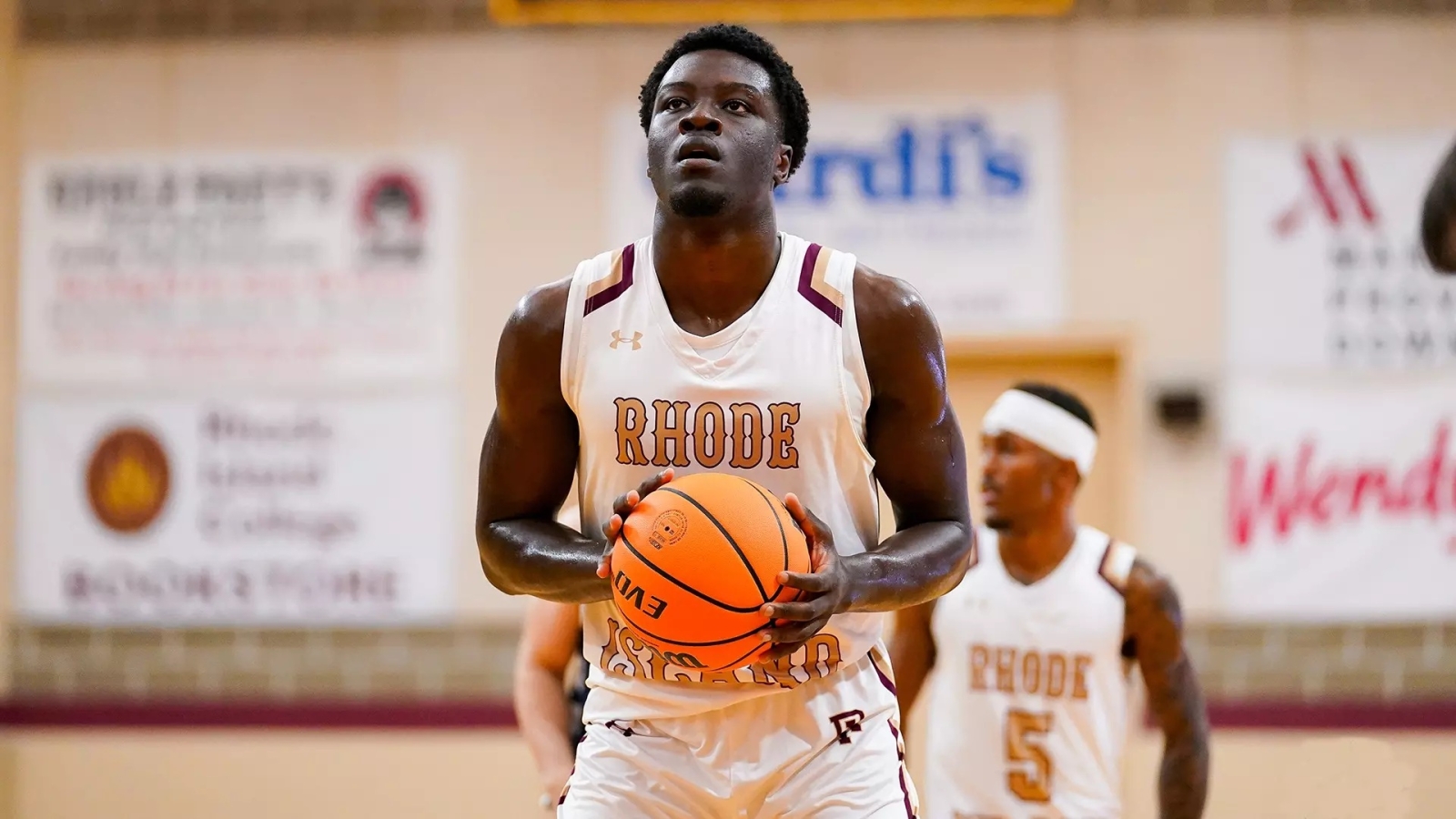 Avenida Xoborg ficha un pivot que en la NCAA D3 promedió 18 puntos y 15 rebotes por partido