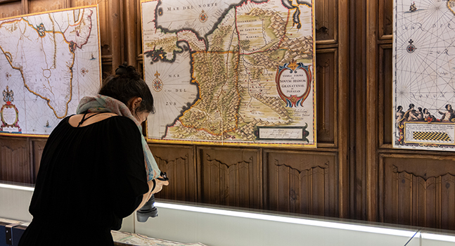 La Universidad de Salamanca mantiene su oferta cultural en agosto con tres exposiciones abiertas al público