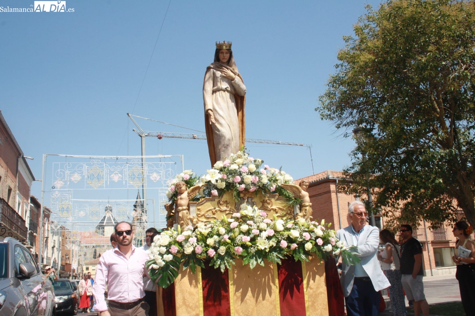 Solemne y multitudinaria celebración en honor a Santa María Reina, patrona de Peñaranda, en su día grande