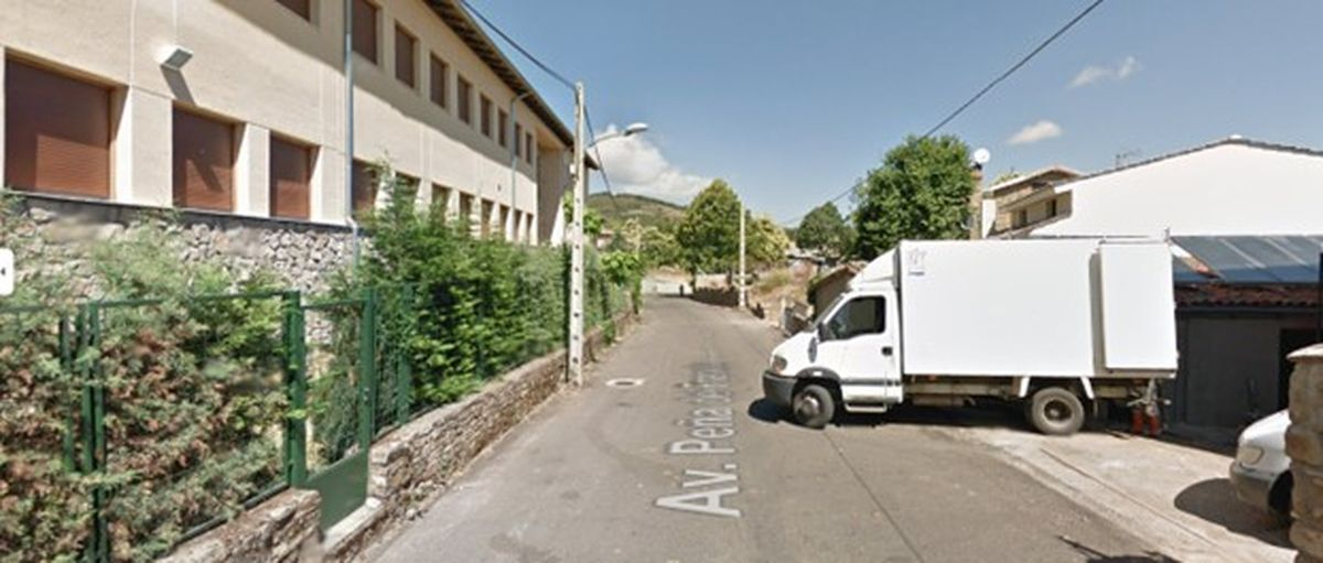 Un accidente de madrugada en La Alberca se salda con dos jóvenes heridos