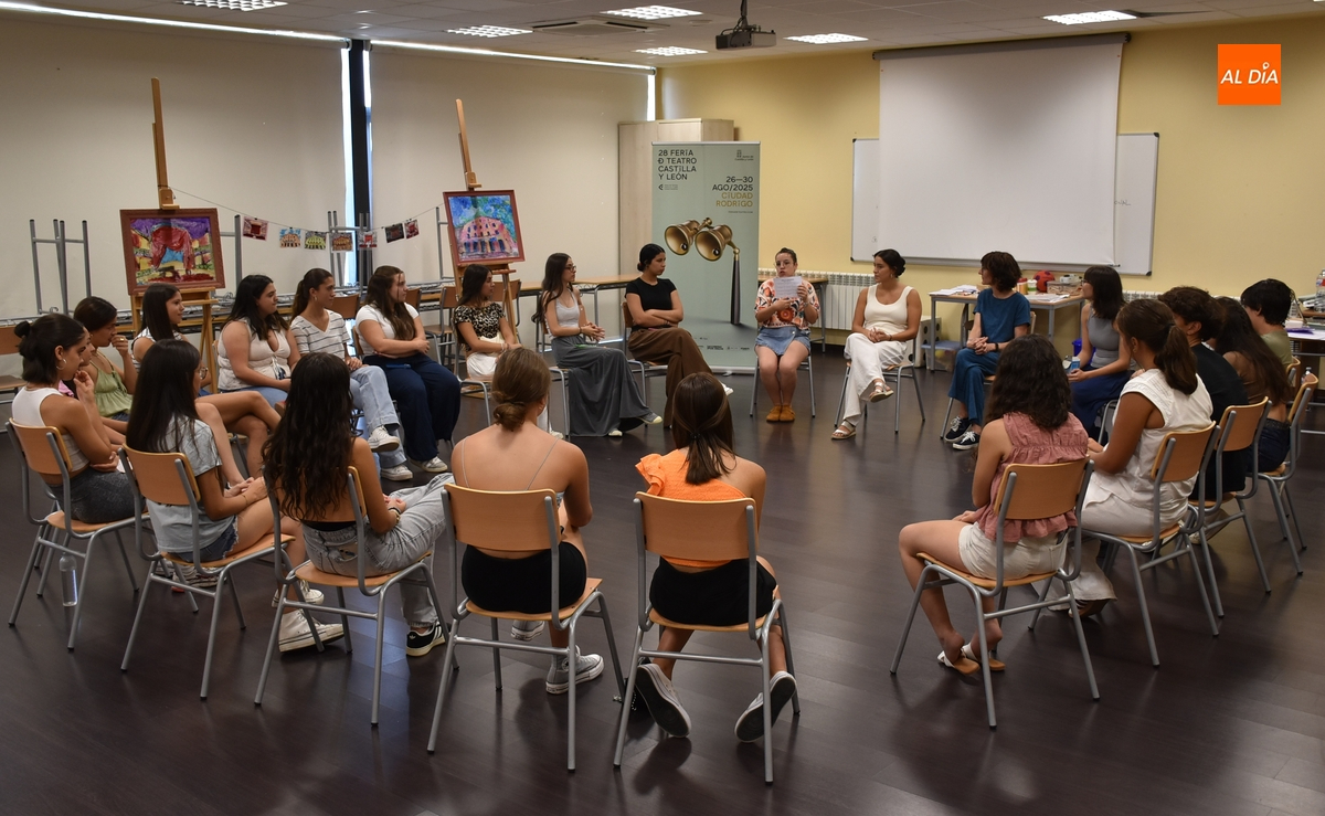 El totalmente renovado Equipo de Apoyo del Divierteatro afronta su período de formación