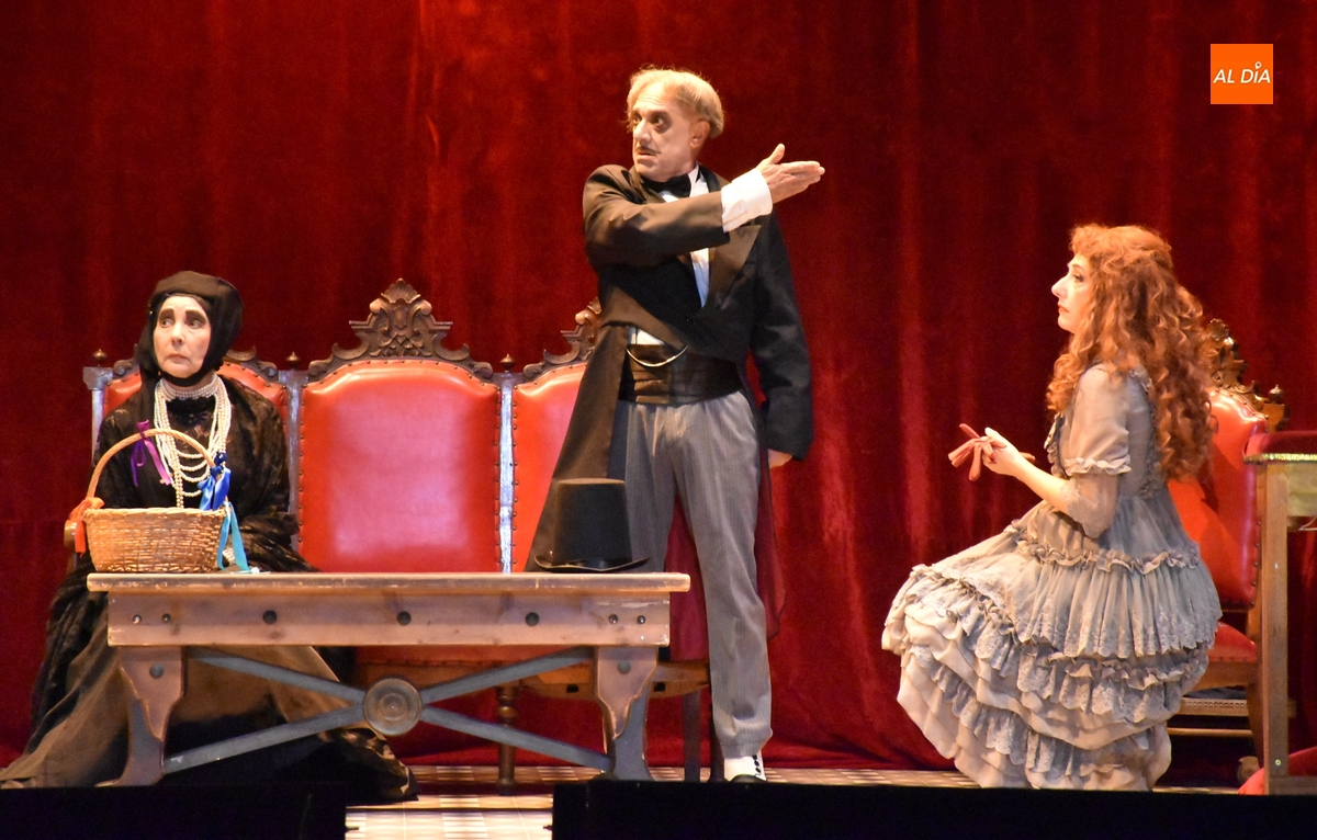 Historias del pasado reales e imaginarias, incluido del contrabando, guían la tarde del viernes