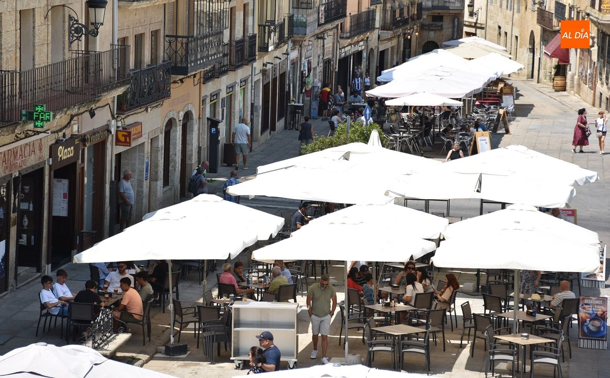 Crece tras dos años de bajadas el número de terrazas, que pagarán un total de 53.517,49€