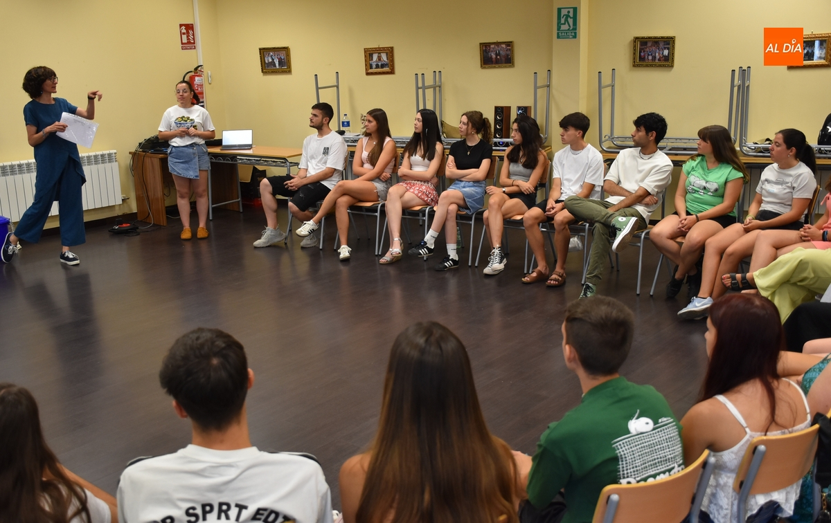 Arranca la formación de los monitores del Divierteatro 2025